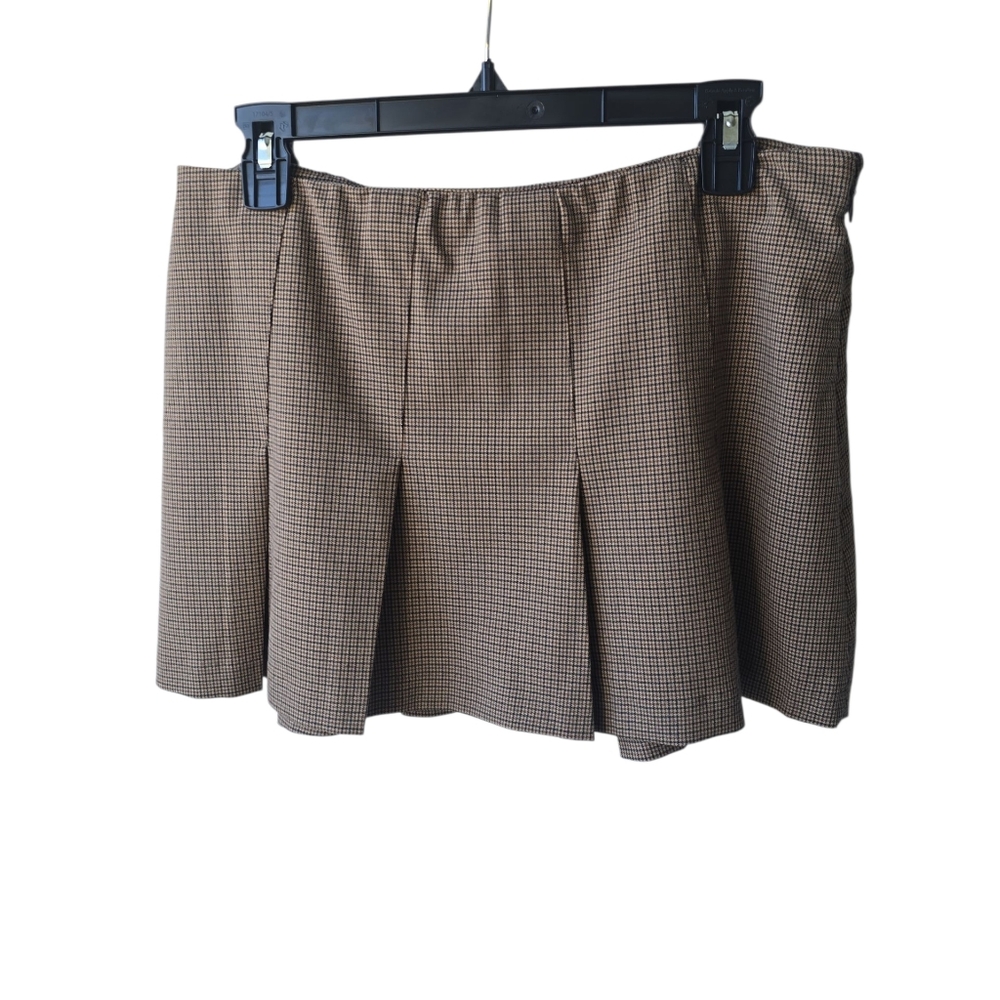 Abercrombie & Fitch Mid Rise Pleated Skort Size Medium
